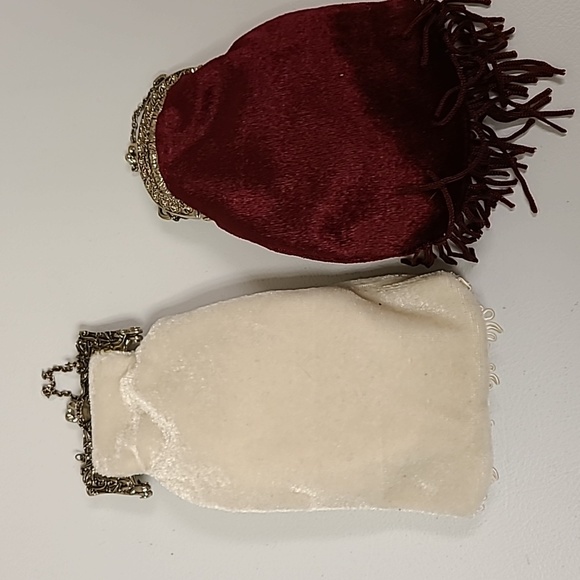 Velvet Victorian tiny purses - Picture 6 of 8